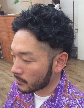 大人のツーブロックパーマスタイル♪