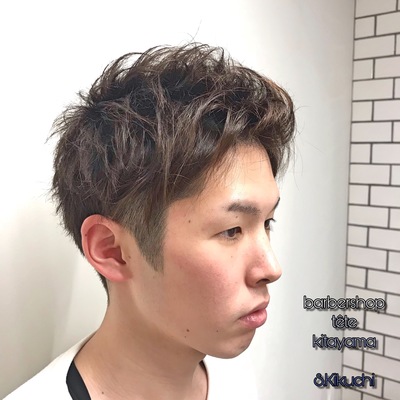 ツーブロック☆アップバングクセ毛ショート